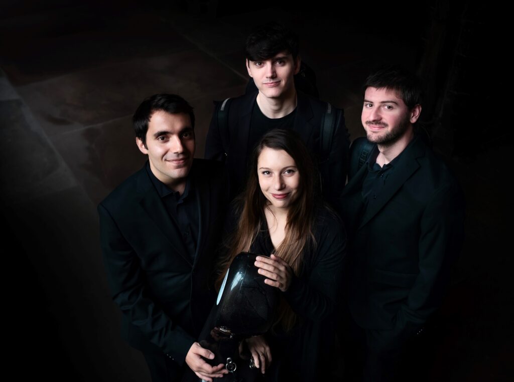 ATENEA QUARTET, SILVIA TRO & JULIAN REYNOLDS - domingo 13 de diciembre a las 19:30h